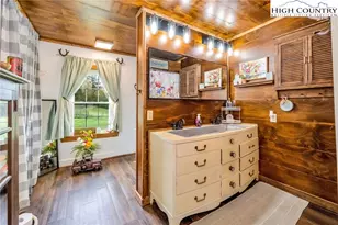 886 Blevins Hollow Rd, Piney Creek, NC 28663 - Photo 21