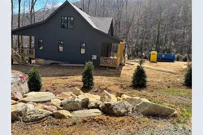 9379 Blackberry Road, Lenoir, NC 28645 - Photo 5