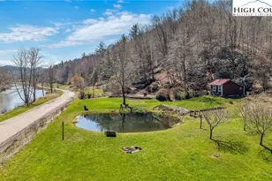 1976 Hartzog Ford Rd, West Jefferson, NC 28694 - Photo 5