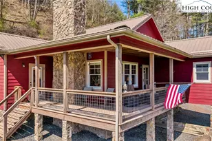 1976 Hartzog Ford Rd, West Jefferson, NC 28694 - Photo 7