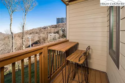 102 Sugar Ski Drive #215, Sugar Mountain, NC 28604 - Photo 1