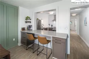 102 Sugar Ski Dr, Sugar Mountain, NC 28604 - Photo 11