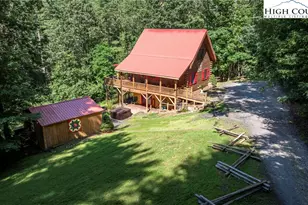 637 Monticello Dr, West Jefferson, NC 28694 - Photo 1