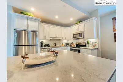 62 Eagle Cottage Lane #5, Banner Elk, NC 28604 - Photo 7