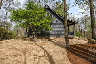 725 Fox Den Rd, Blowing Rock, NC 28605 - Photo 43