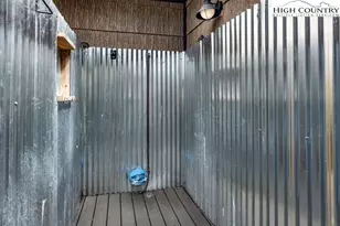 25 Red Oak Ln, Newland, NC 28657 - Photo 17