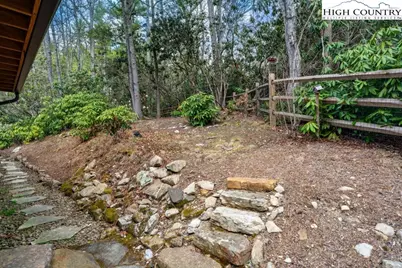 25 Red Oak Lane, Newland, NC 28657 - Photo 11