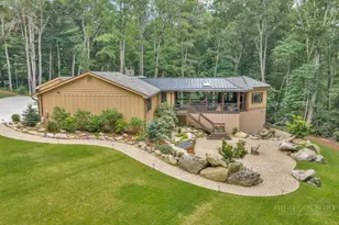 107 Rock Ledge Ln, Linville, NC 28646 - Photo 3