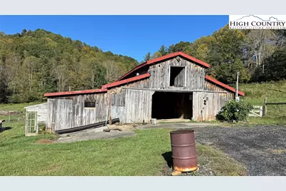 668 Woodstown Road, Fleetwood, NC 28626 - Photo 19