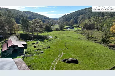 668 Woodstown Road, Fleetwood, NC 28626 - Photo 5