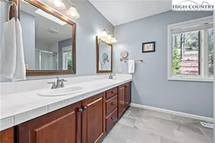 255 Sorrento Park Dr, Blowing Rock, NC 28605 - Photo 19