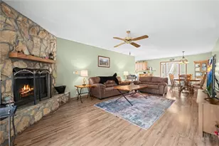 106 W Pond Creek Rd, Beech Mountain, NC 28604 - Photo 5