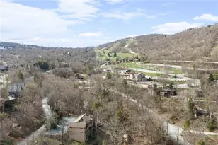 106 W Pond Creek Rd, Beech Mountain, NC 28604 - Photo 27