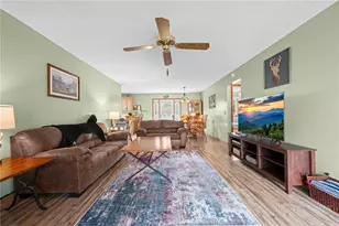 106 W Pond Creek Rd, Beech Mountain, NC 28604 - Photo 7