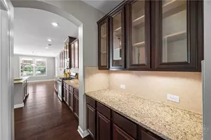 213 Candella Dr, Matthews, NC 28104 - Photo 9