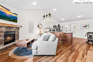 429 Townhomes Pl, Boone, NC 28607 - Photo 5