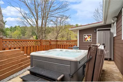 574 Cherry Avenue, West Jefferson, NC 28694 - Photo 31