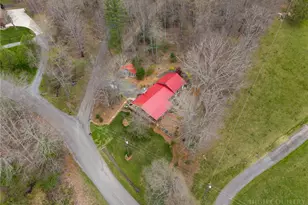 574 Cherry Ave, West Jefferson, NC 28694 - Photo 33