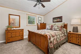 574 Cherry Ave, West Jefferson, NC 28694 - Photo 17