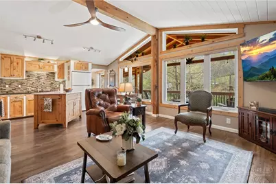 574 Cherry Avenue, West Jefferson, NC 28694 - Photo 7