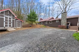 574 Cherry Ave, West Jefferson, NC 28694 - Photo 27