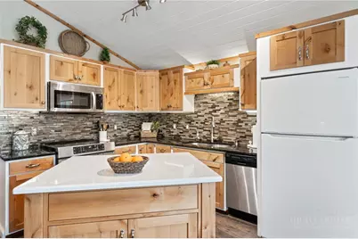 574 Cherry Avenue, West Jefferson, NC 28694 - Photo 13