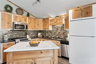 574 Cherry Ave, West Jefferson, NC 28694 - Photo 13