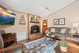 574 Cherry Ave, West Jefferson, NC 28694 - Photo 9