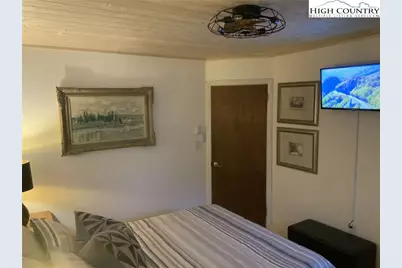 137 Maple Road, Blowing Rock, NC 28605 - Photo 21