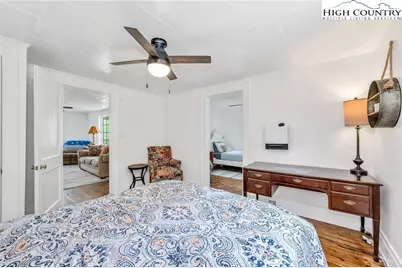609 W Main Street, Jefferson, NC 28640 - Photo 27
