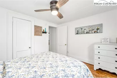 609 W Main Street, Jefferson, NC 28640 - Photo 23