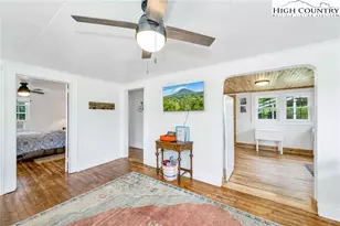 609 W Main St, Jefferson, NC 28640 - Photo 19