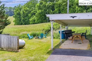 609 W Main St, Jefferson, NC 28640 - Photo 35
