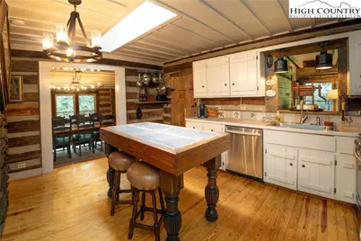 204 Huckleberry Trail, Blowing Rock, NC 28605 - Photo 9