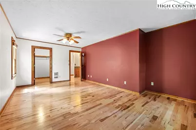 277 Country Lane, Newland, NC 28657 - Photo 9