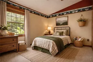 277 Country Ln, Newland, NC 28657 - Photo 9