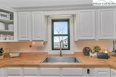 885 Alpine Drive, Seven Devils, NC 28604 - Photo 13