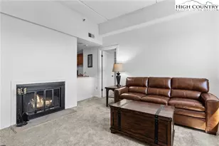 303 Sugar Top Dr, Sugar Mountain, NC 28604 - Photo 5