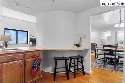 303 Sugar Top Drive #2404, Sugar Mountain, NC 28604 - Photo 13