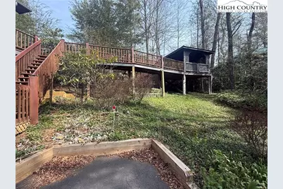 174 Spruce Pine Road, Newland, NC 28657 - Photo 3