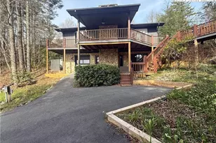 174 Spruce Pine Rd, Newland, NC 28657 - Photo 1