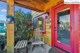 252 Sunset Dr, Blowing Rock, NC 28605 - Photo 25