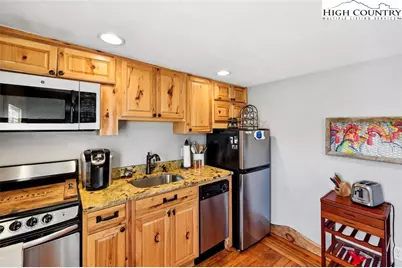 252 Sunset Drive, Blowing Rock, NC 28605 - Photo 41