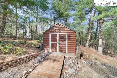 196 Eagle Nest Road, Purlear, NC 28665 - Photo 35