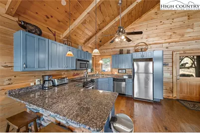 196 Eagle Nest Road, Purlear, NC 28665 - Photo 17