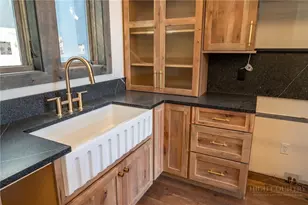 63 Two Hawks Ln, Linville, NC 28657 - Photo 13