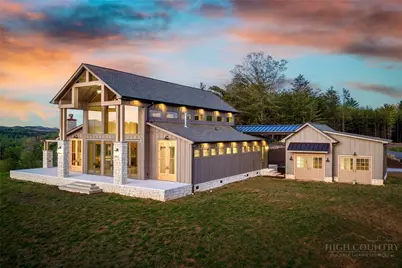 2013 Hitching Post Trail, Lenoir, NC 28645 - Photo 3
