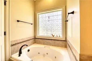 142 Fairway Oaks Dr, West Jefferson, NC 28694 - Photo 15