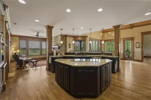 1638 Johns Ridge Pkwy, Lenoir, NC 28645 - Photo 9