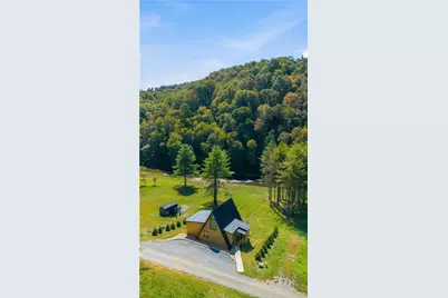 355 S River Hills Road, Lansing, NC 28643 - Photo 31